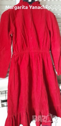 Красива кадифена рокля за момиче , снимка 2 - Рокли - 51942148