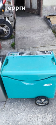 хладилни ракли на 220 v 12 v и газ, снимка 4 - Хладилници - 51874625