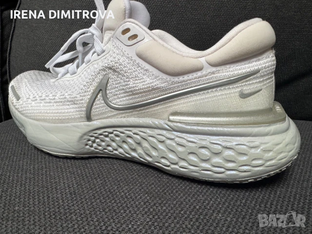 Nike zoom invisible run, снимка 3 - Маратонки - 51359362