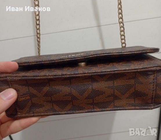 Оригинална чанта Michael Kors със сертификат, снимка 12 - Чанти - 46558470