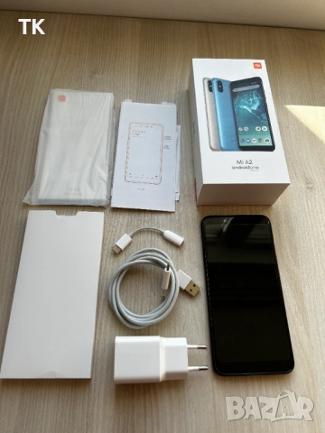 Продавам Xiaomi Mi A2 за ремонт или за части, снимка 2 - Резервни части за телефони - 51946071