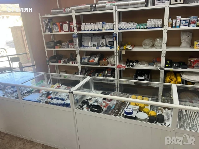 продава се оборудване за строителен магазин, снимка 2 - Стелажи и щандове - 51307001