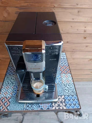 Кафемашина Saeco Incanto, снимка 4 - Кафемашини - 53650031