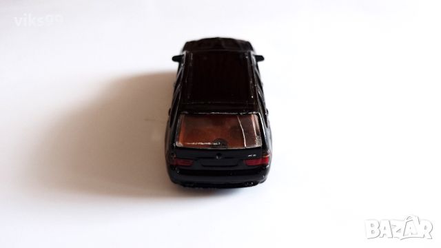 Bburago BMW X5 E53 Black SUV 1:43 , снимка 3 - Колекции - 45709494