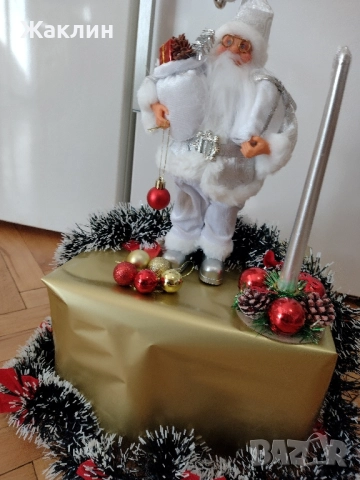 Коледна украса - дядо Коледа, свещник, гирлянди, топки, снимка 7 - Коледни подаръци - 52546107