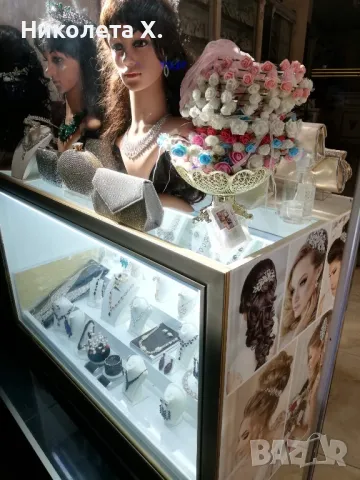 Луксозна витрина за магазин, снимка 5 - Витрини - 50403330