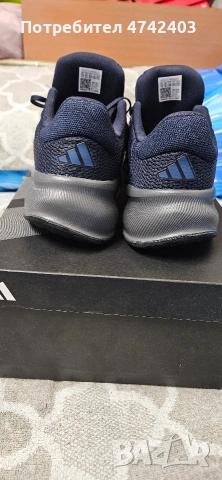 МАРАТОНКИ ADIDAS 48 НОМЕР, снимка 6 - Маратонки - 53566379