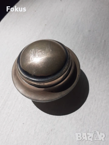 Малка сребърна кутийка предполагам мастилница, снимка 2 - Антикварни и старинни предмети - 53327633