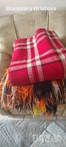 Родопски одеяла – 10 евро, лично предаване в София