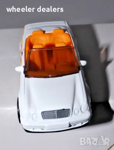 Метална количка Matchbox Mercedes Benz CLK Convertible, снимка 3 - Колекции - 50429794