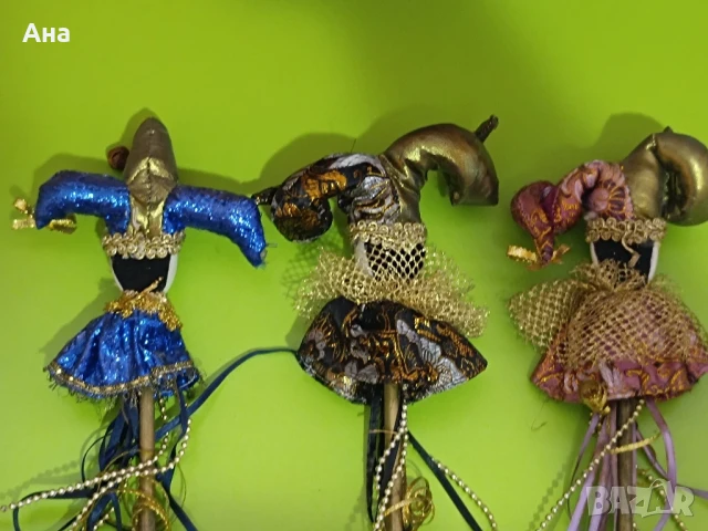 Порцеланови клоуни , снимка 3 - Антикварни и старинни предмети - 51108530