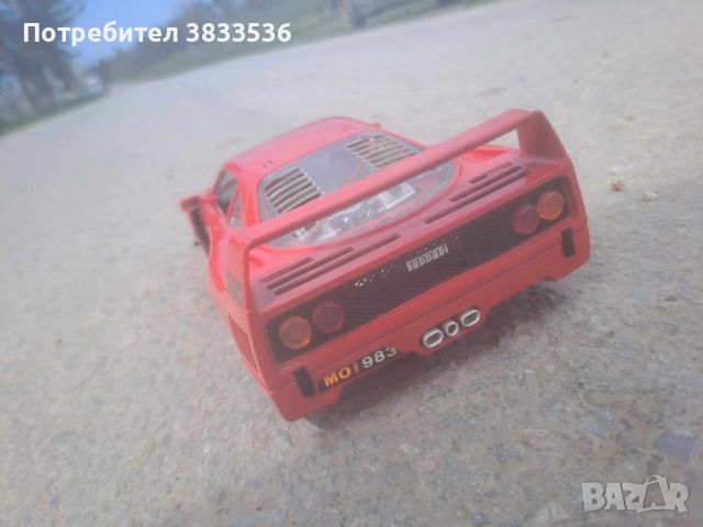 Ferrari F40 1987г. Burago 1:18  колекционерски модел, снимка 5 - Колекции - 45080342