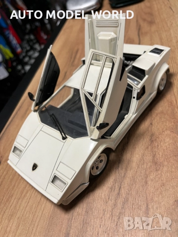 Метална колекционерска количкa модел BBURAGO LAMBORGHINI COUNTACH, снимка 5 - Колекции - 52888157