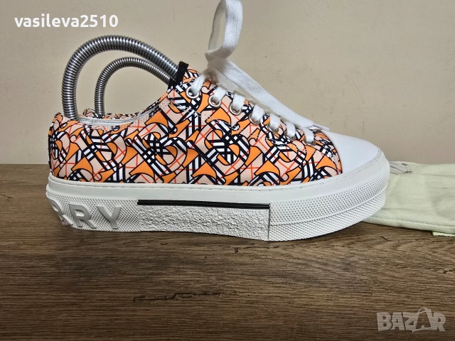 Burberry страхотни дамски сникърси кецове , снимка 8 - Кецове - 53893028
