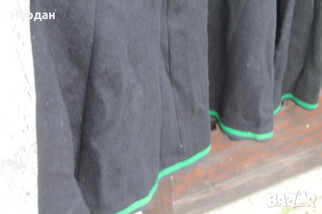 Вълнен сукман от народна носия , снимка 6 - Антикварни и старинни предмети - 50496606