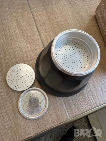 Електрическа Кафеварка Мокапот - Beper BC.040N, 400W, 3 чаши, Кафемашина!, снимка 5 - Кафемашини - 50365722