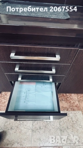 Кухненски плот с шкафове - 270 на 60., снимка 7 - Шкафове - 54046593