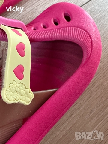 Детски гумени сандали Ipanema, размер 27, снимка 9 - Детски джапанки - 51368108