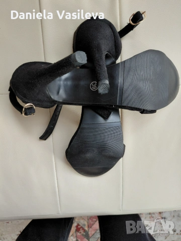 Велурени сандали р-р 39, снимка 3 - Сандали - 54277623