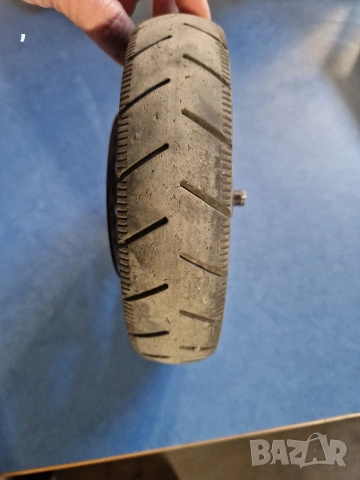 xiomi задна джанта с гума, снимка 4 - Други спортове - 53259360