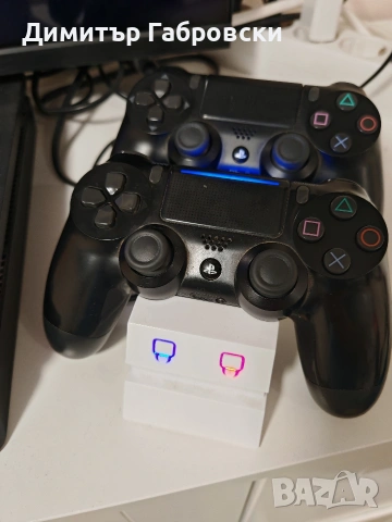 PS4 Playstation 4 slim 500GB с два джойстика