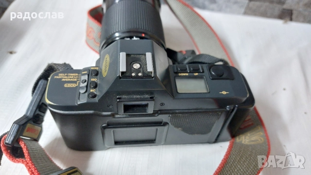 Canon T70, снимка 3 - Фотоапарати - 51675329