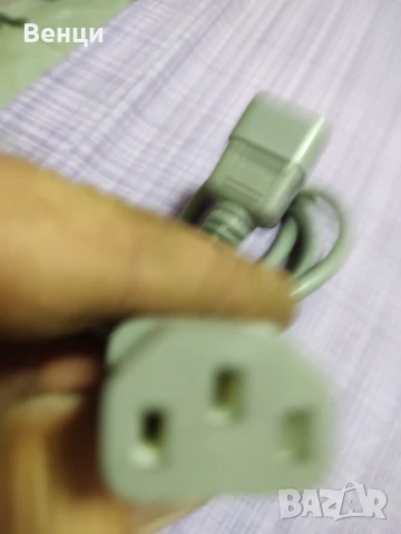 Чисто нови удължители кабели за компютър