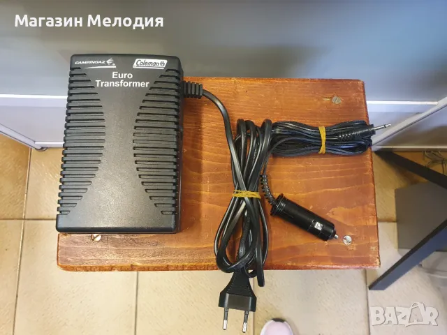 Адаптор 220 /12 волта волта подходящ къмпинг чанти Campingaz JT-DC12V5A / Трансформатор за електриче, снимка 1 - Хладилни чанти - 49494135