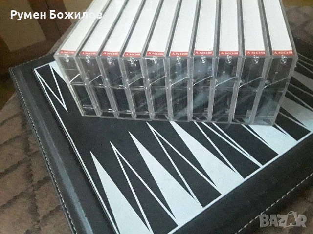 10 касети SONY запазени и добри, снимка 2 - Аудио касети - 53039609