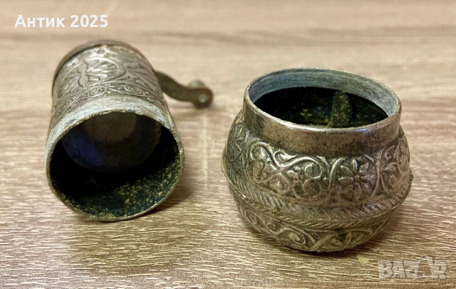 Стара ръчна ориенталска мелничка за кафе / подправки – метална, работеща, снимка 6 - Антикварни и старинни предмети - 53651472