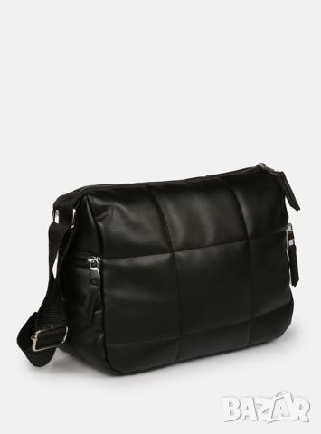 Удобна и практична дамска мека чанта с дълга дръжка 22х14см, снимка 1 - Чанти - 46411631