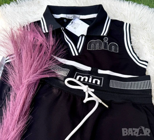 Черен Дамски комплекти MiuMiu , снимка 3 - Комплекти - 50928692