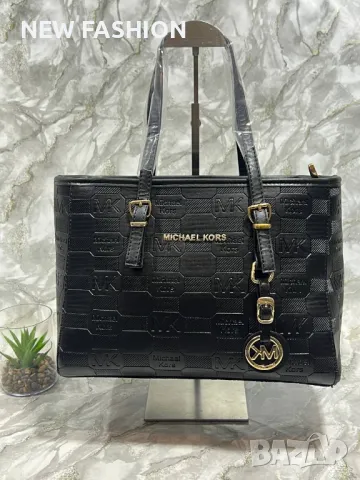 Дамски Кожени Чанти:  MICHAEL KORS , снимка 2 - Чанти - 47705593