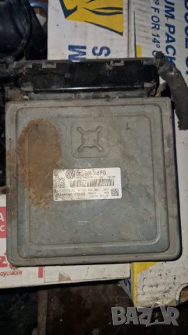 Компютър ECU ЕКУ Vw Passat B6 2.0 140 BKP БКП 03G 906 018 FG