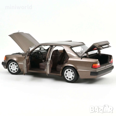 Mercedes-Benz 500 E W124 1990 - мащаб 1:18 на Norev моделът е нов в кутия, снимка 2 - Колекции - 53241697
