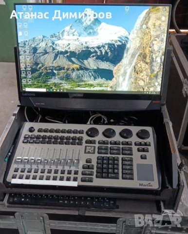 Пулт за осветление : MARTIN M2PC