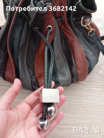 продавам дамска чанта естествена кожа , снимка 10 - Чанти - 51778783