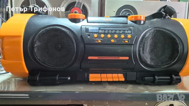 Голям касетофон AEG