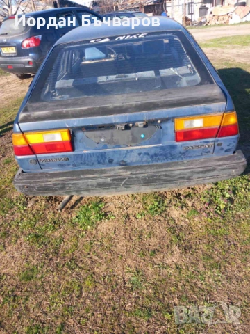 НА ЧАСТИ - Volkswagen Passat B2 1987г., снимка 5 - Автомобили и джипове - 53776936