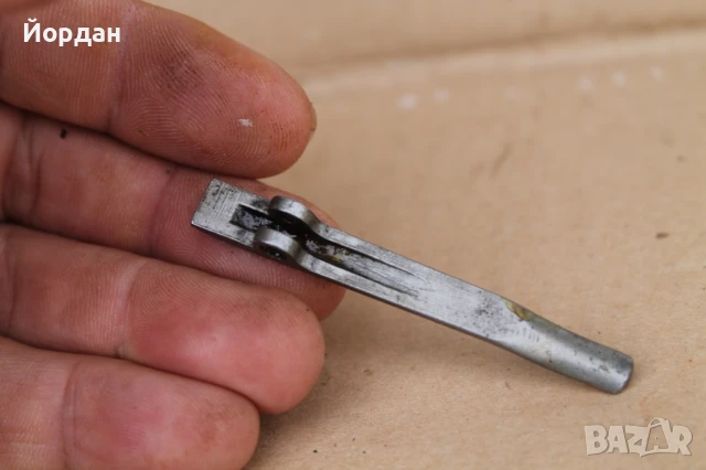 Резервна част от магазин за ''М95 Манлихер'', снимка 2 - Антикварни и старинни предмети - 51043375