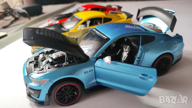 Метални колички Мустанг GT500 (Mustang GT500), мащаб 1:24, снимка 4 - Коли, камиони, мотори, писти - 48784368