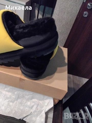 UGG чехли, снимка 4 - Чехли - 51634085