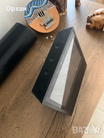 Amazon Echo Show 1st Gen – Смарт дисплей (Без захранващ адаптер), снимка 2 - Други - 54014250