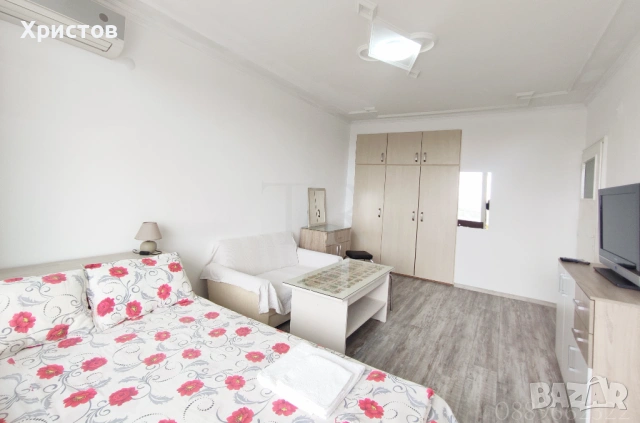 Първа линия за нощувки, двустаен апартамент + отделна кухня ”Плаж 2”, ж.к. Лазур, Бургас, под наем, снимка 6 - Квартири, нощувки - 53914435