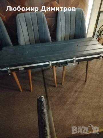 Куфар за бас китара Factor, снимка 2 - Китари - 54233262