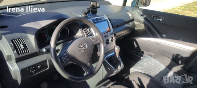 Продавам Toyota Corolla verso, снимка 12 - Автомобили и джипове - 52433793