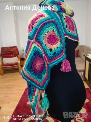 Шал от вълнена прежда , много мекичкък и топъл , снимка 3 - Шалове - 53504371
