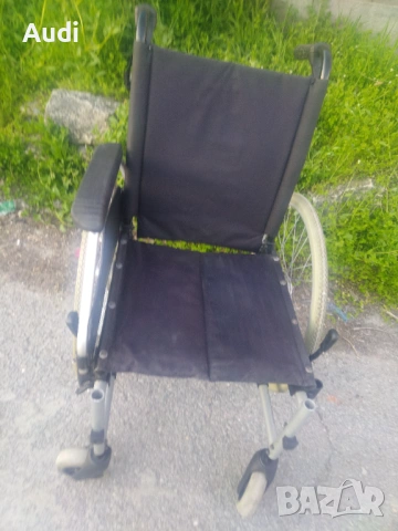 Сгъваема инвалидна рингова количка, липсва левия подкакътник, снимка 10 - Инвалидни колички - 54099724