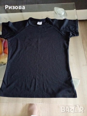 Подарявам спортни блузки за 10/11г.момче, снимка 18 - Детски Блузи и туники - 54157835