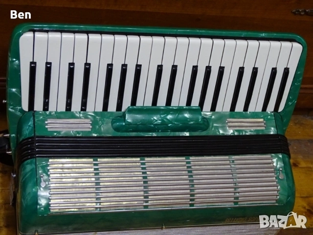 Акордеон, снимка 3 - Акордеони - 53250057